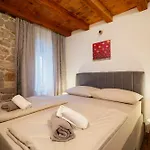 Stone House Dida Toni Tribunj * Tribalj