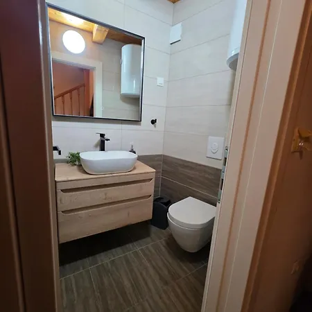 Stone House Dida Toni For 8 People بيت للعطل *