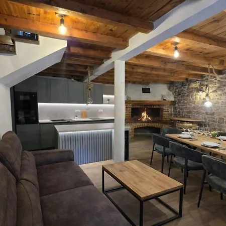 Stone House Dida Toni For 8 People بيت للعطل *