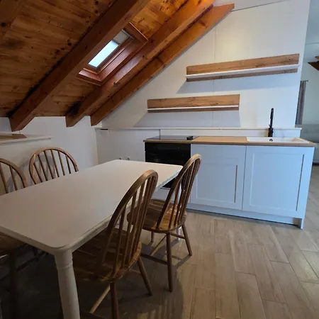 度假居 Stone House Dida Toni For 8 People