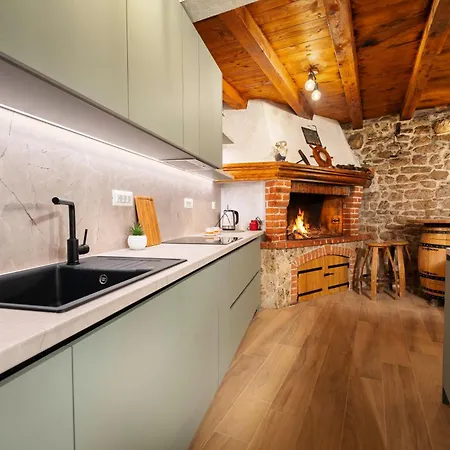 Stone House Dida Toni Tribunj * Tribalj