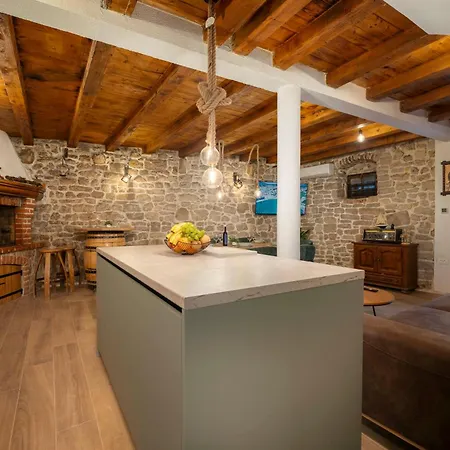 Stone House Dida Toni Tribunj Σπίτι διακοπών *