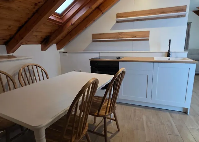 بيت للعطل Stone House Dida Toni For 8 People