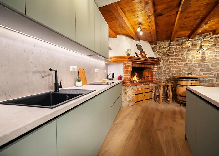 Stone House Dida Toni Tribunj * Tribunj (Sibenik-Knin)