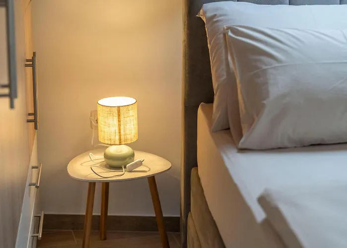 Stone House Dida Toni Tribunj * Tribunj (Sibenik-Knin)