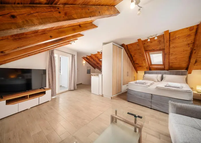 Holiday home Stone House Dida Toni Tribunj