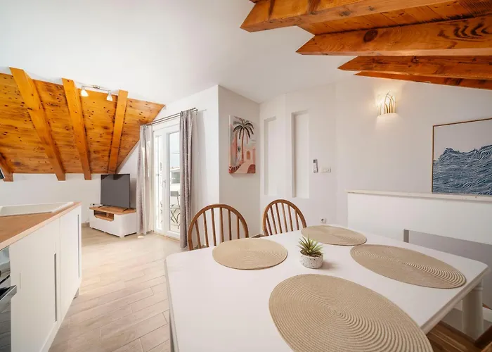 Holiday home Stone House Dida Toni Tribunj